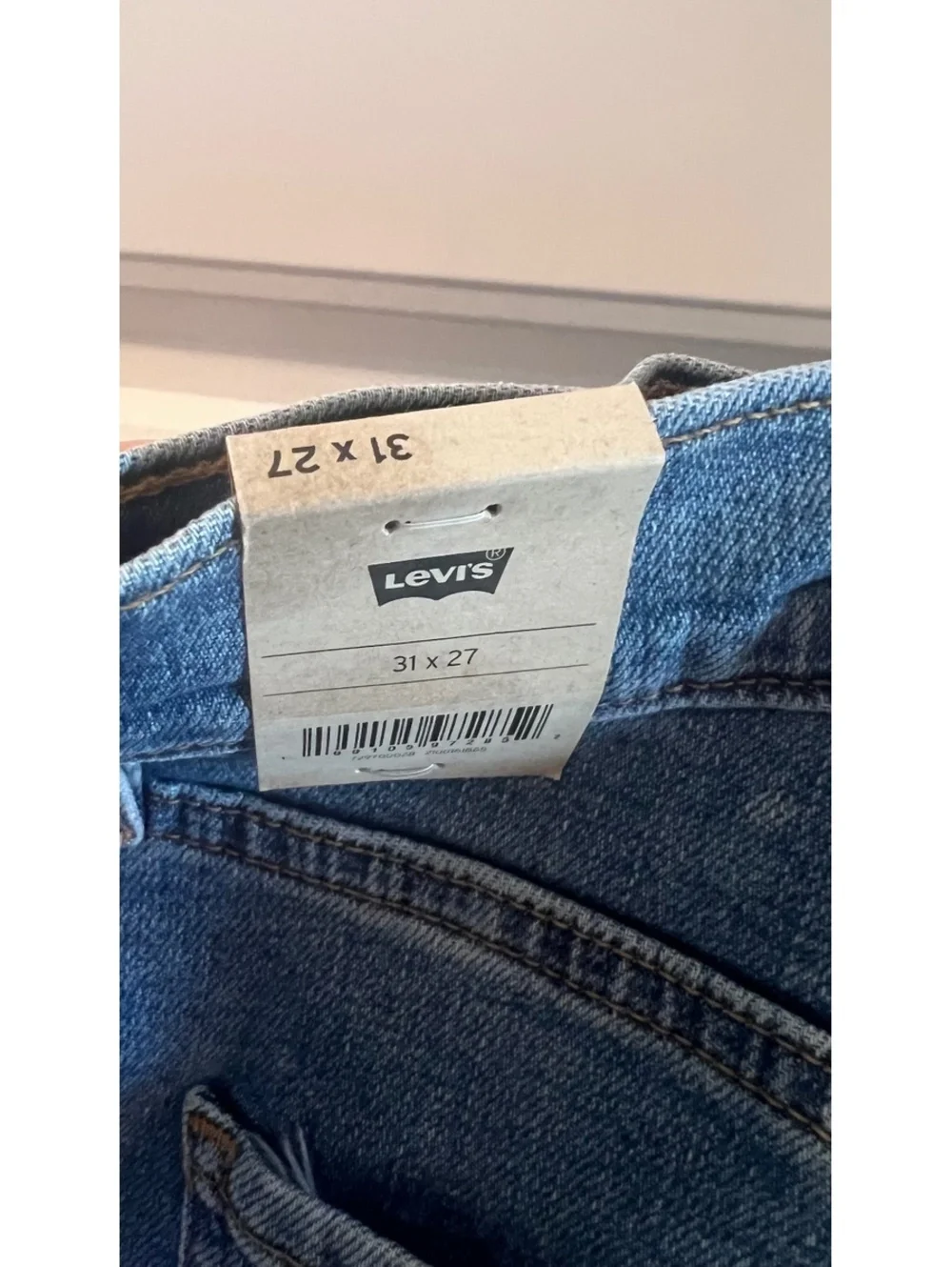 Levi's High-Rise Wide Leg Jeans 31x27